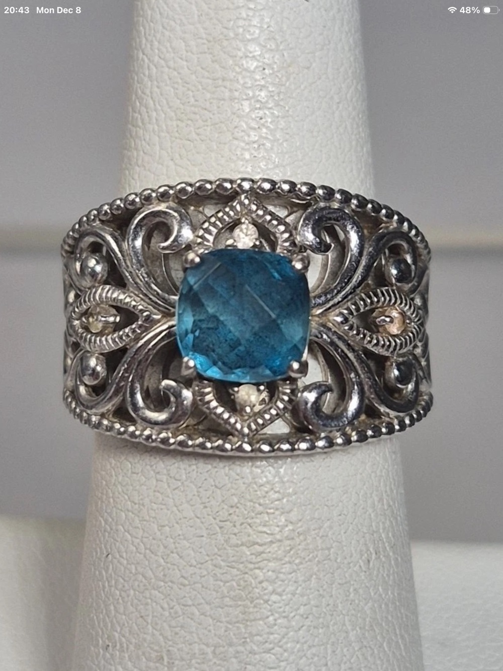 Effy Sterling Silver and blue topaz ring